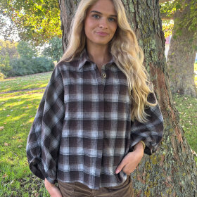 CONTINUE COPENHAGEN - LEA CHECK SKJORTE | BROWN CHECK