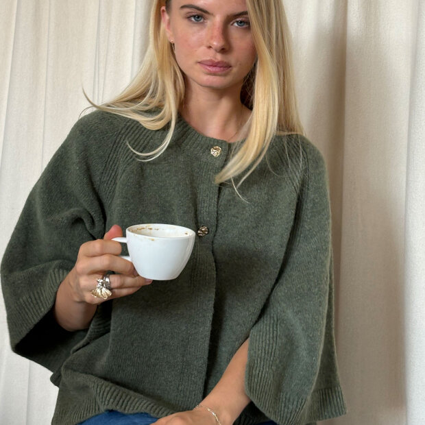 CONTINUE COPENHAGEN - LOUIS CAPE | ARMY