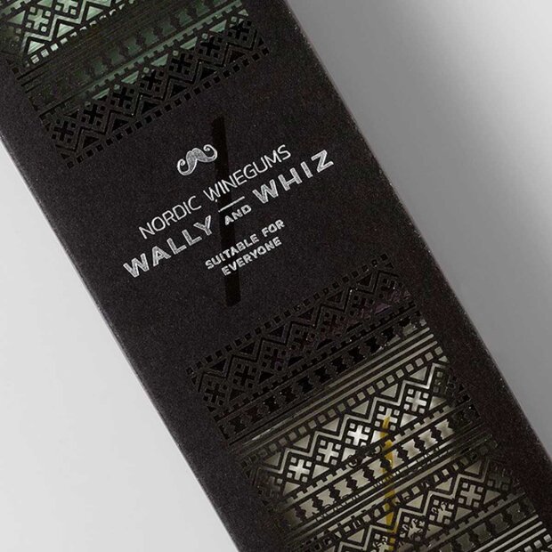 WALLY AND WHIZ - GAVEÆSKE CLASSIC M/5 SMAGSVARIANTER | SORT