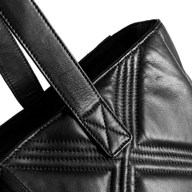 DEPECHE - STOR SHOPPERTASKE I QUILTET SKIND | SORT