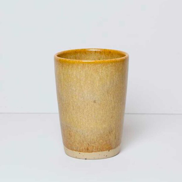 Tall Cup H10,5cm | Sand Fra Bornholms Keramikfabrik