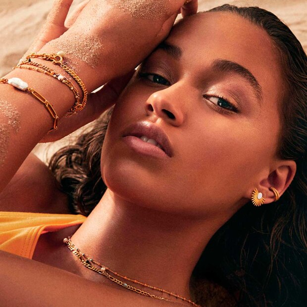 ENAMEL COPENHAGEN - LOLA HALSKÆDE FORGYLDT | BREEZY