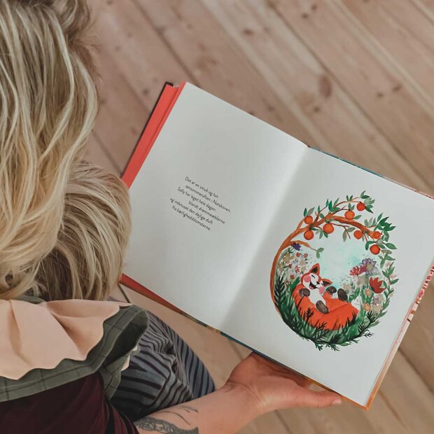 TJUGGA - NATBJØRNEN TJUGGA & RÆVEN SALLY