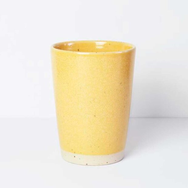 Billede af Tall Cup H10,5cm | Curry Fra Bornholms Keramikfabrik