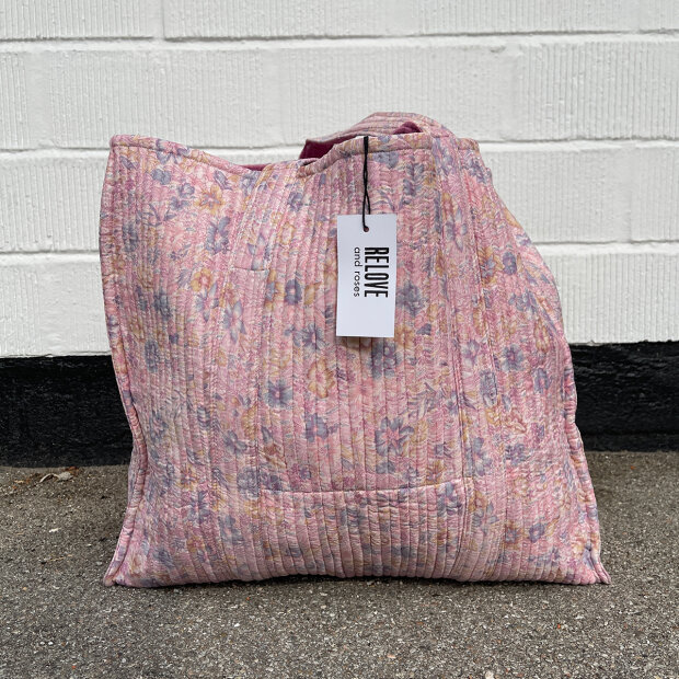 RELOVE AND ROSES - TOTE BAG | LYS BLOMST