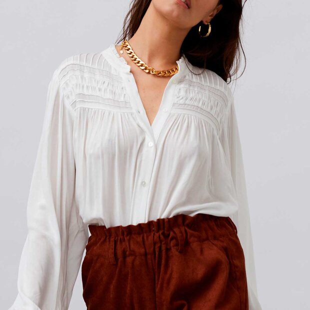 LOLLYS LAUNDRY - CARA SHIRT | CREME
