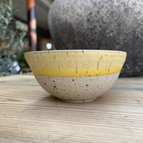 SANDKAAS KERAMIK - SKÅL NO. 4 | HØRGUL