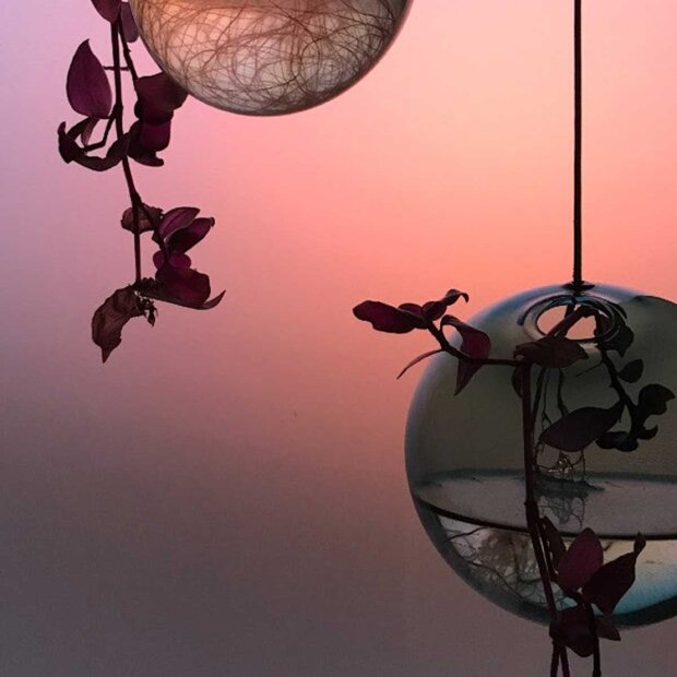 STUDIO ABOUT - HANGING FLOWER BUBBLE MEDIUM 11 CM/DIAMETER | CYAN