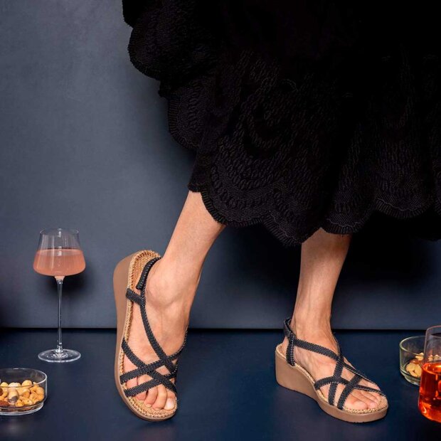 SHANGIES BY STILOV - SHANGIES WOMAN NO. 3 | MOONLIGHT DANCE