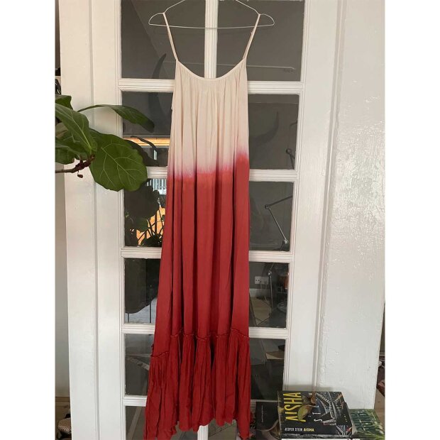 EVA GO DIVA - GRY KJOLE | RASPBERRY
