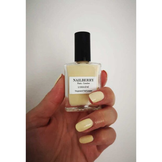 NAILBERRY - NEGLELAK 15 ML | FOLIE DOUCE