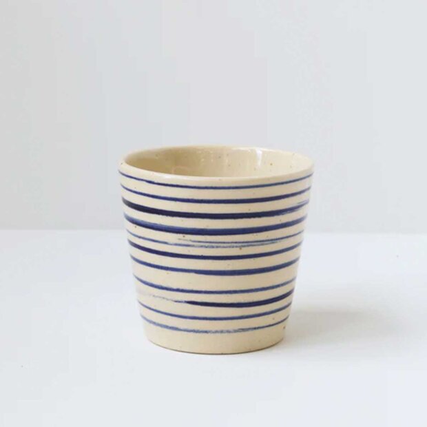 Billede af Original Cup | Blue Pinstripe Fra Bornholms Keramikfabrik