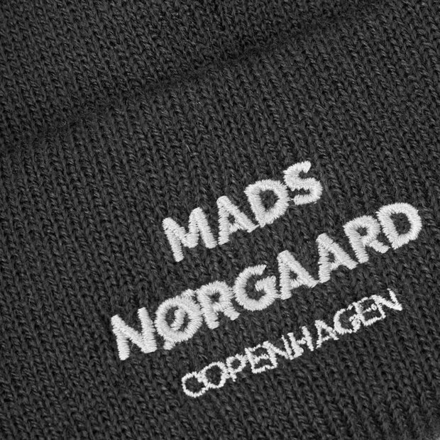 MADS NØRGAARD - ISAK LOGO AMBAS BEANIE | PHANTOM
