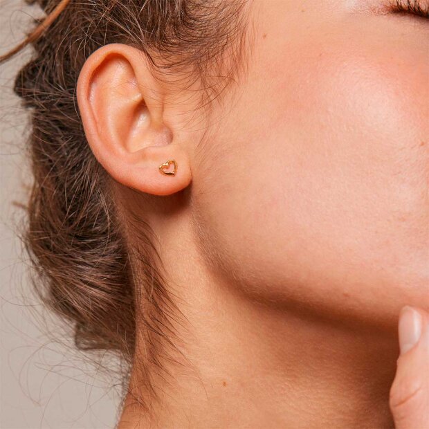 ENAMEL COPENHAGEN - ORGANIC HEART ØRERINGE | FORGYLDT