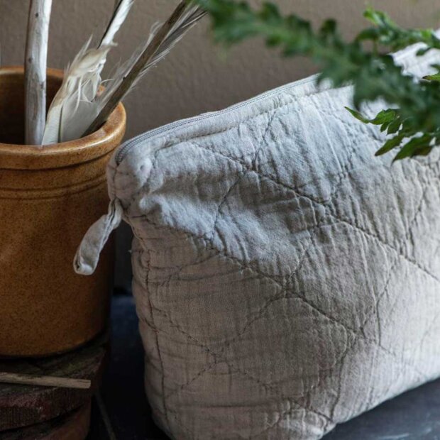 IB LAURSEN - TOILETTASKE QUILTET | LINEN
