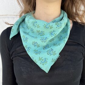 RELOVE AND ROSES - SCARF 65X65 CM | GRØN