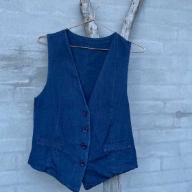 CABANA LIVING - FELISIA VEST | DENIM