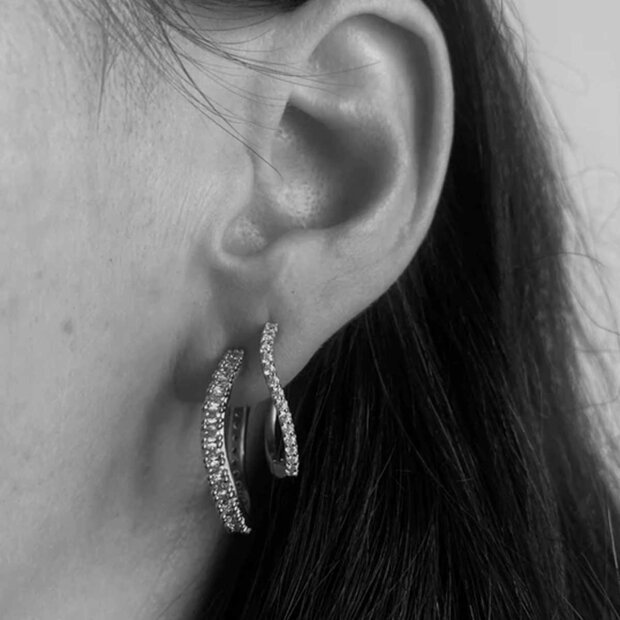 PICO - AMELIA PETIT CRYSTAL HOOPS | FORGYLDT