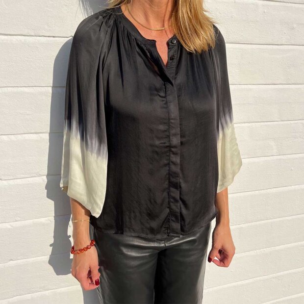 Billede af Clarissa Japanese Top | Licorice Dip Fra Asta N