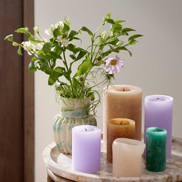 COZY LIVING - RUSTIC CANDLE 7X20 - 75 TIMER | VIOLET