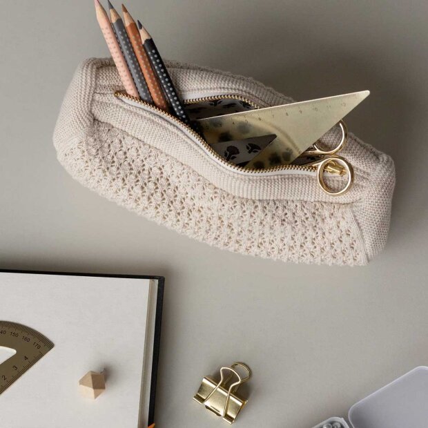 BY LOHN - STRIKKET CLUTCH 22X11 CM | BEIGE