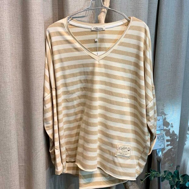 Billede af Garda Bluse | Beige/hvid Fra Cabana Living
