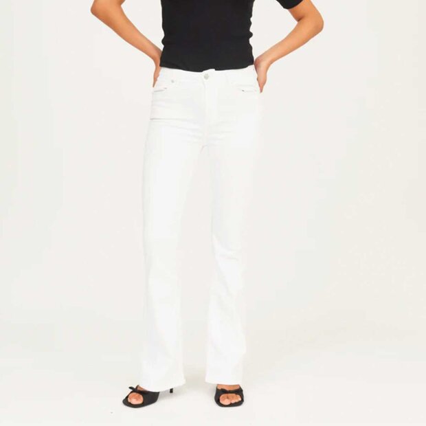 Billede af Tara Jeans | Hvid Fra Ivy Copenhagen