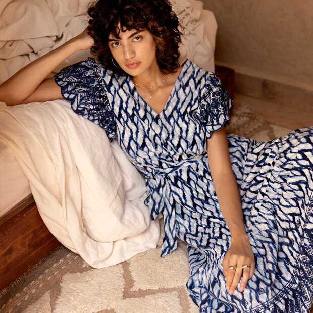 ATELIER REVE - NELLIO KJOLE | WATERLINE PRINT