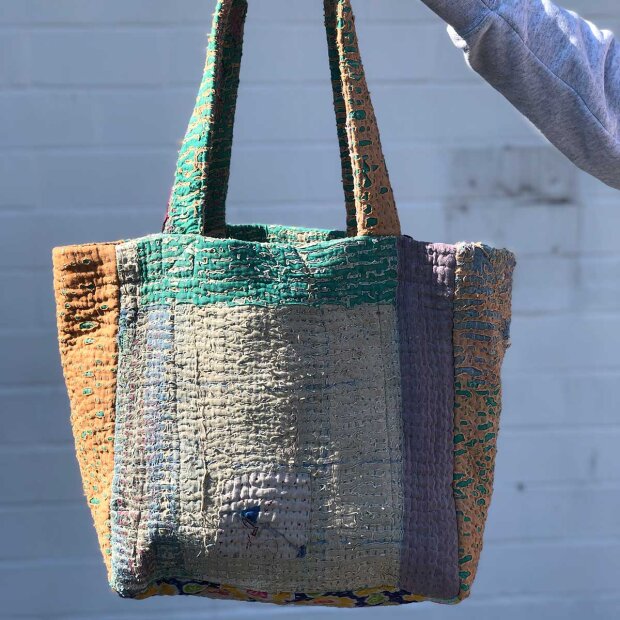 Billede af Kantha Tote Bag 32x30x20 Cm | Peach/purple Fra Relove And Roses