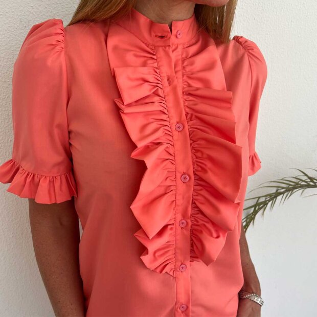 The Queen Ruffle Skjorte | Coral Fra Design By Laerke