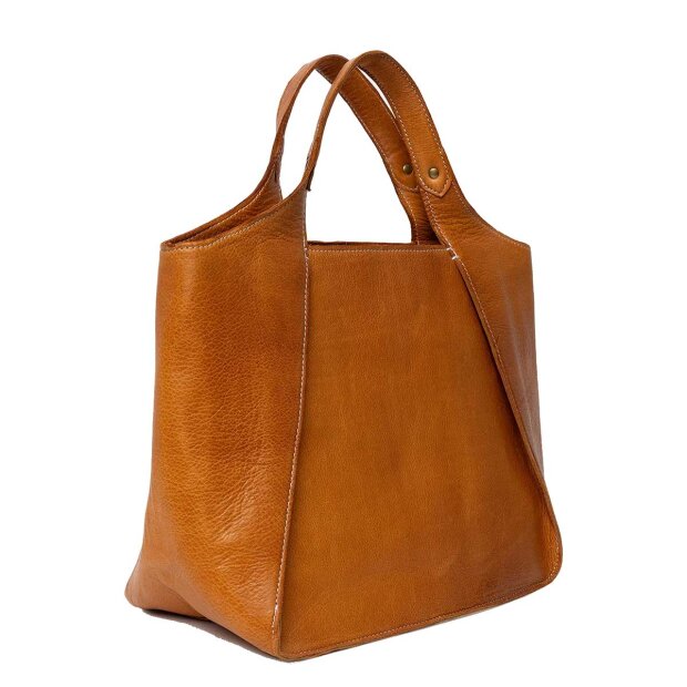 RE:DESIGNED - JONA TASKE | WALNUT