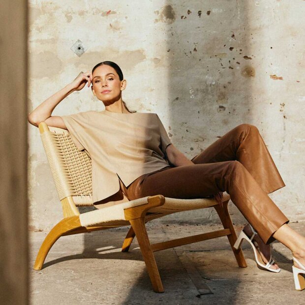 DEPECHE - AVA FLARE SKINDBUKSER | NOUGAT