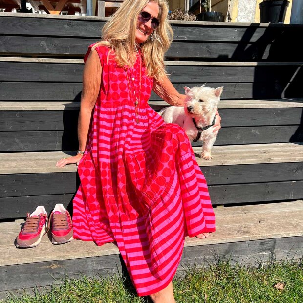 WAUW - BOLOGNE DRESS | RØD/PINK